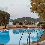 Meliti Waterfront Hotel de apartamente 4*