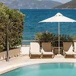 Hotel de apartamente Meliti Waterfront 4*