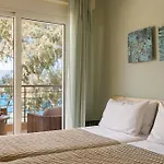 Meliti Waterfront Apart-hotel