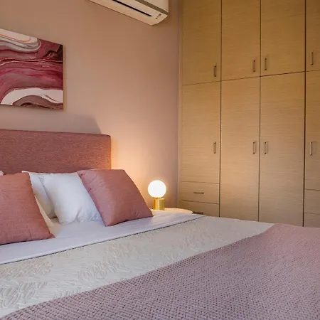 Meliti Waterfront Aparthotel