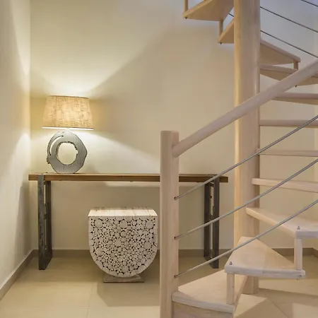 Meliti Waterfront 4* Karavomylos