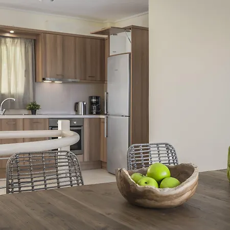 Meliti Waterfront شقة فندقية