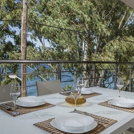 Meliti Waterfront شقة فندقية