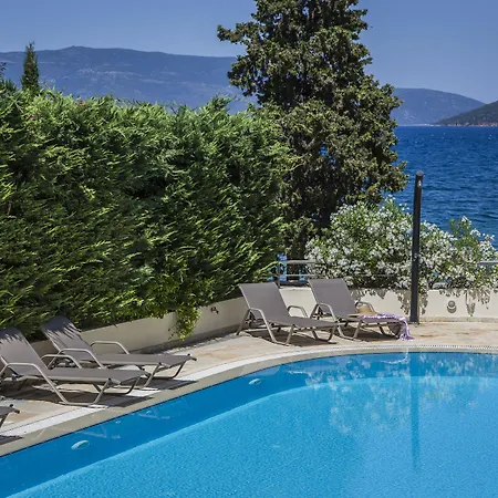 Meliti Waterfront Lägenhetshotell 4*