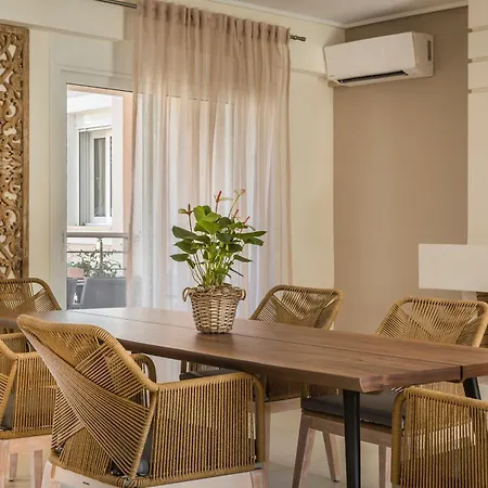 Ξενοδοχείο με διαμερίσματα Meliti Waterfront Καραβόμυλος